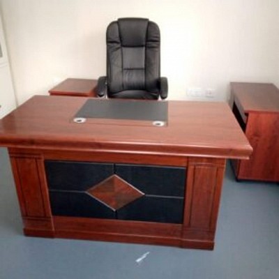 LUXURY EXECUTIVE DESK+EXECUTICE CHAIR(LD04)