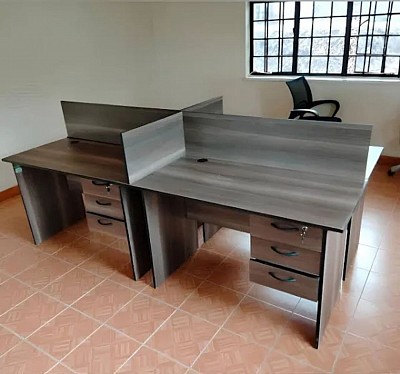 4SEATER OFFICE WORKSTATION