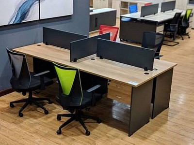 4SEATER OFFICE WORKSTATIONS